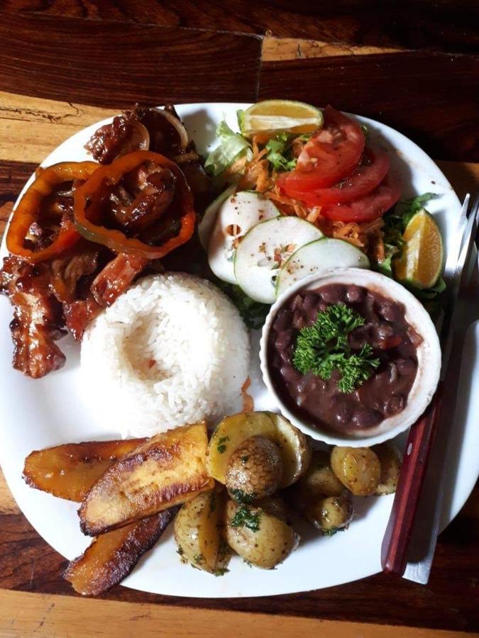 Rancho De Lelo Ecolodge Monteverde Ngoại thất bức ảnh