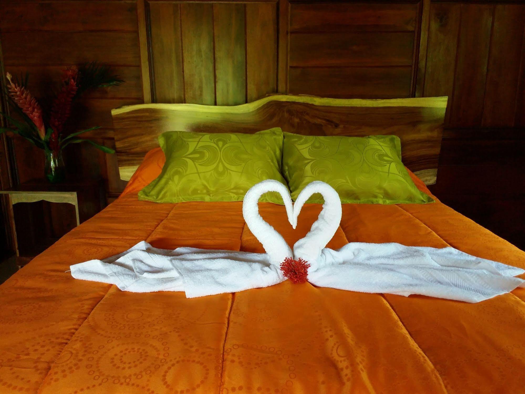 Rancho De Lelo Ecolodge Monteverde Ngoại thất bức ảnh